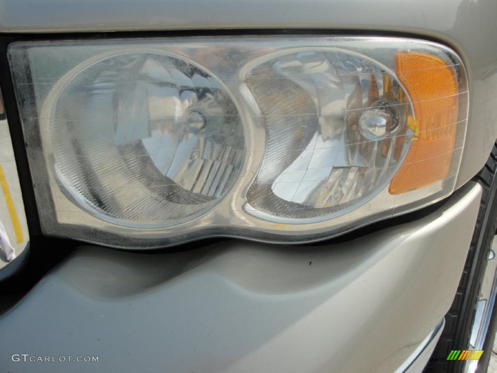 2002 Ram 1500 SLT Quad Cab - Light Almond Pearl / Taupe photo #10