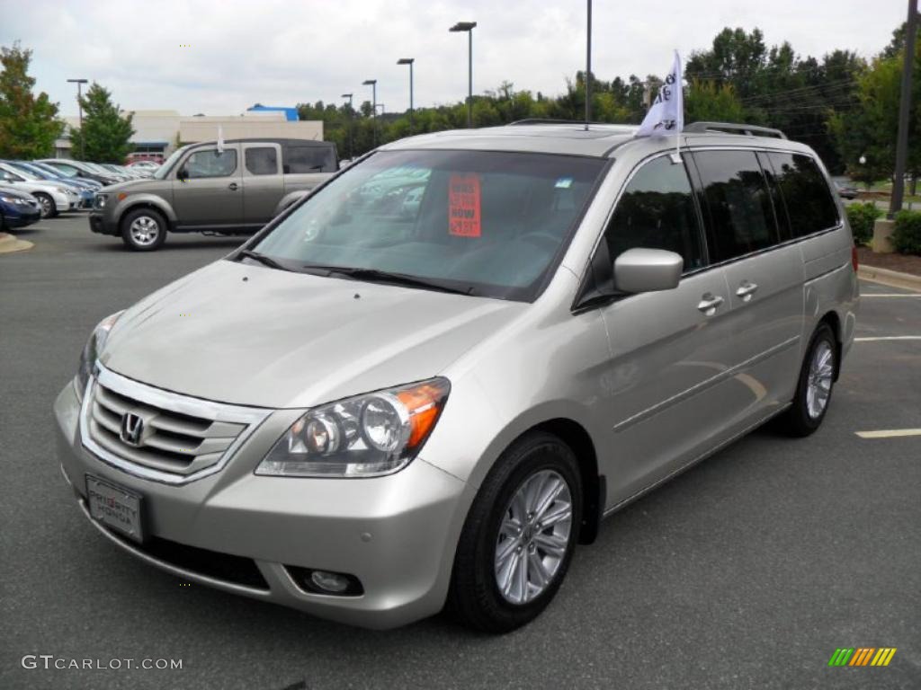 2008 Odyssey Touring - Silver Pearl Metallic / Gray photo #1