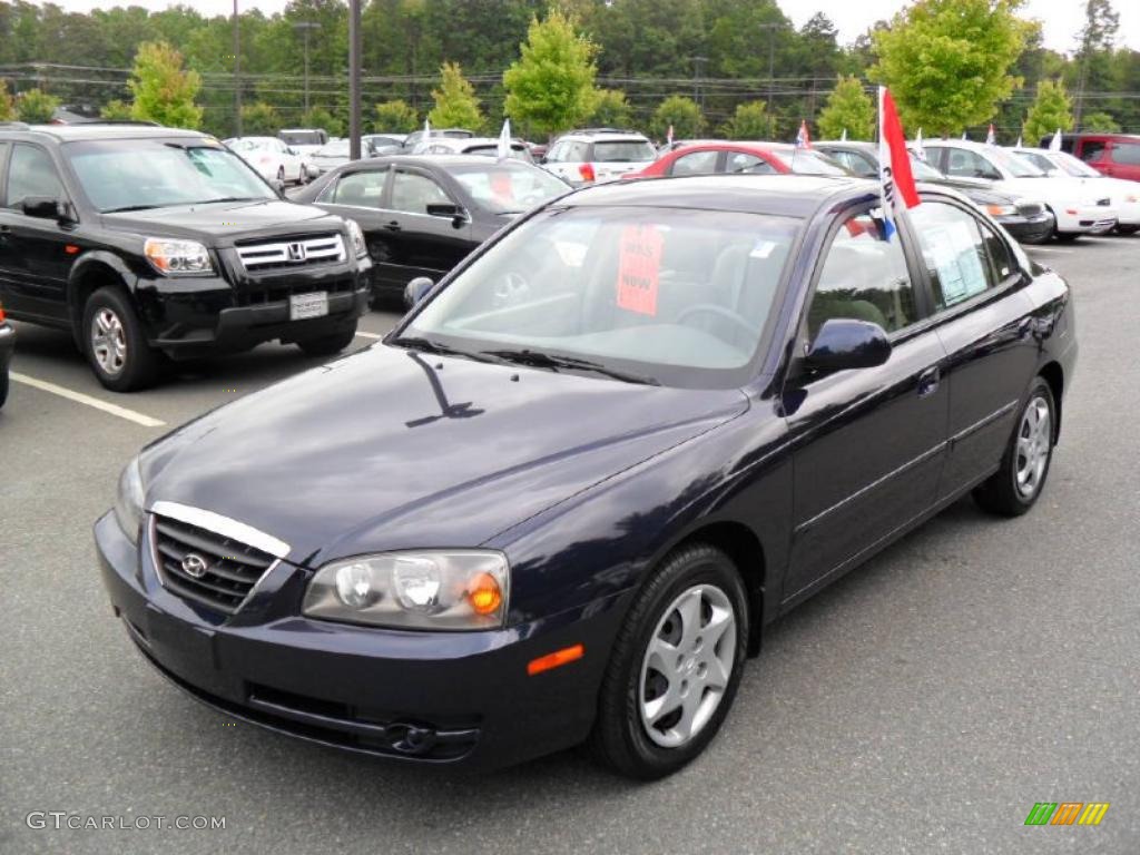 Moonlit Dark Blue Hyundai Elantra