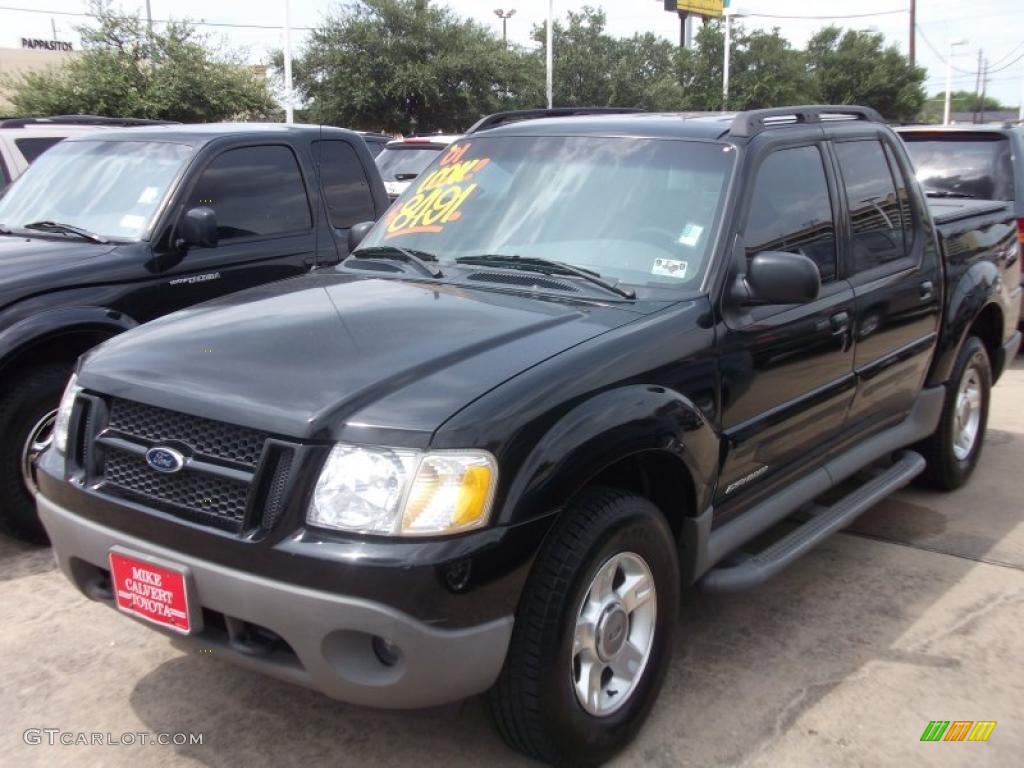 Black Ford Explorer Sport Trac