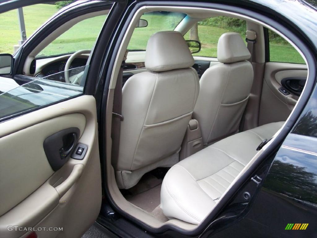 2003 Malibu LS Sedan - Black / Gray photo #39