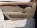 Black - E 350 4Matic Sedan Photo No. 7