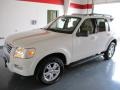 2010 White Suede Ford Explorer XLT  photo #3