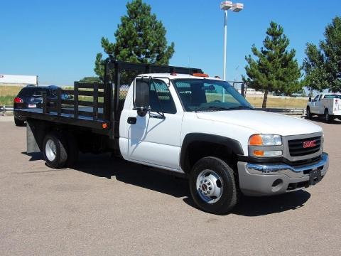 2007 GMC Sierra 3500HD SLE Crew Cab 4x4 Dually Flat Bed Data, Info and Specs