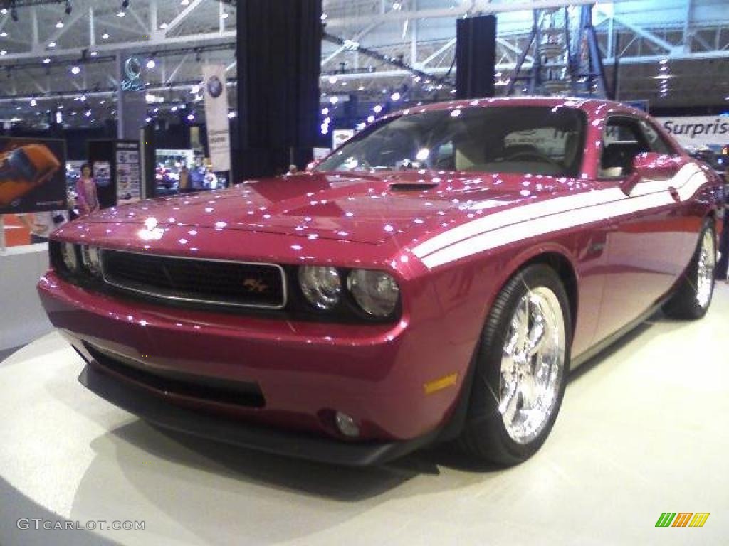 2010 Challenger R/T Classic Furious Fuchsia Edition - Furious Fuchsia / Pearl White Leather photo #1