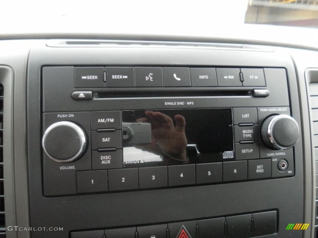 2011 Ram 1500 ST Quad Cab 4x4 - Flame Red / Dark Slate Gray/Medium Graystone photo #10