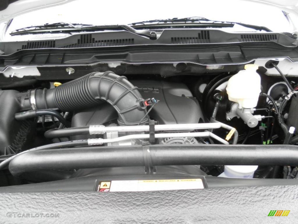 2011 Ram 1500 Laramie Quad Cab 4x4 - Bright White / Light Pebble Beige/Bark Brown photo #28
