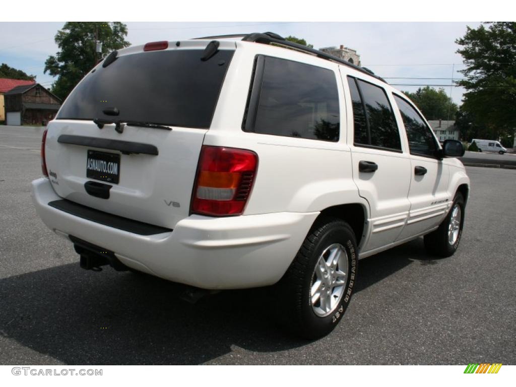 2004 Grand Cherokee Laredo 4x4 - Stone White / Dark Slate Gray photo #6