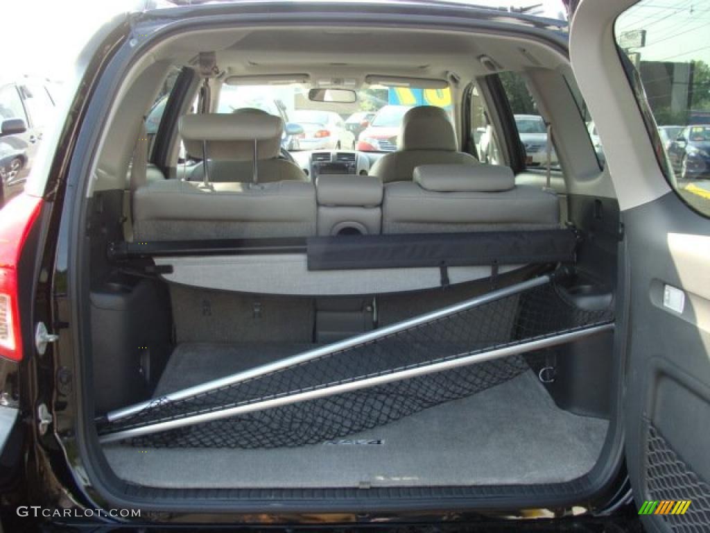 2007 RAV4 Limited 4WD - Black / Ash Gray photo #13