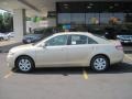 Sandy Beach Metallic - Camry SE Photo No. 4