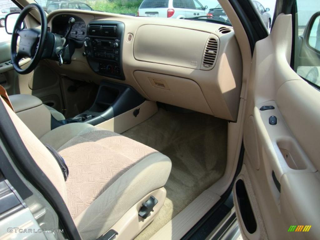 2001 Explorer XLT 4x4 - Spruce Green Metallic / Medium Prairie Tan photo #18