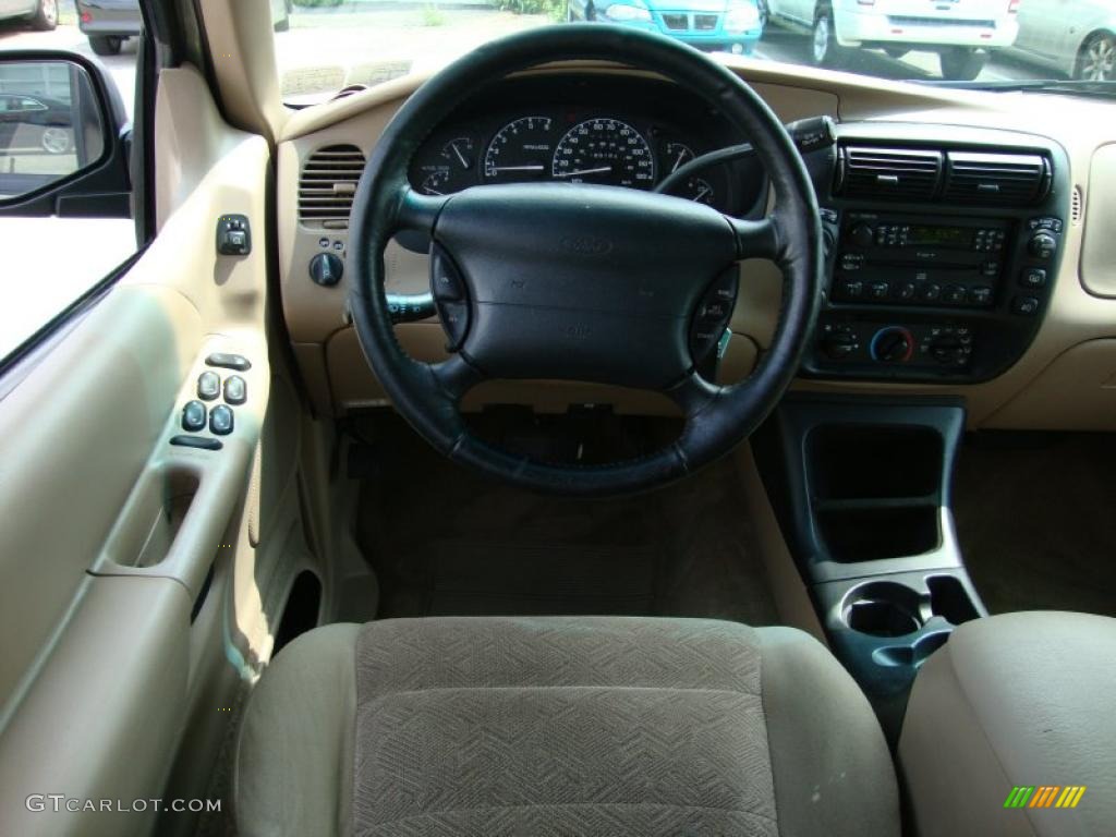 2001 Explorer XLT 4x4 - Spruce Green Metallic / Medium Prairie Tan photo #27
