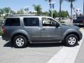 Storm Grey Metallic - Pathfinder S Photo No. 8