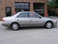 2000 Antique Sage Pearl Toyota Camry LE  photo #2