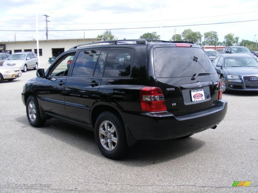 2005 Highlander V6 - Black / Gray photo #5