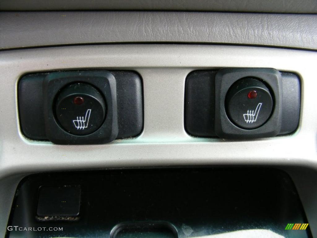 2005 Highlander V6 - Black / Gray photo #24