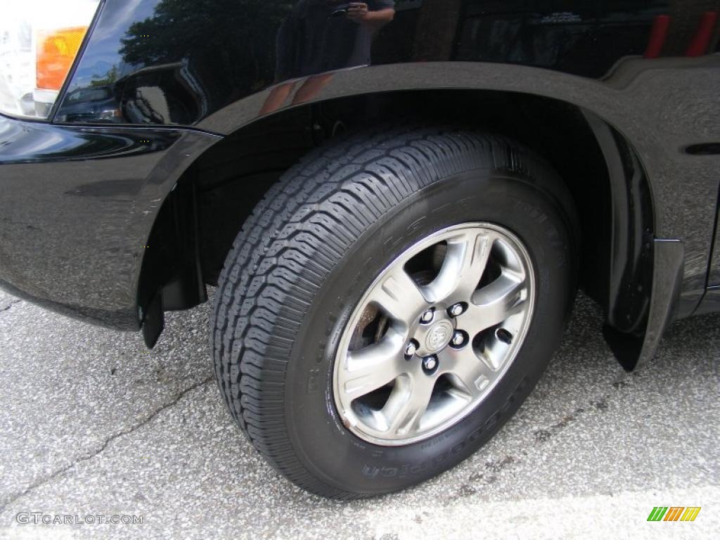 2005 Highlander V6 - Black / Gray photo #28