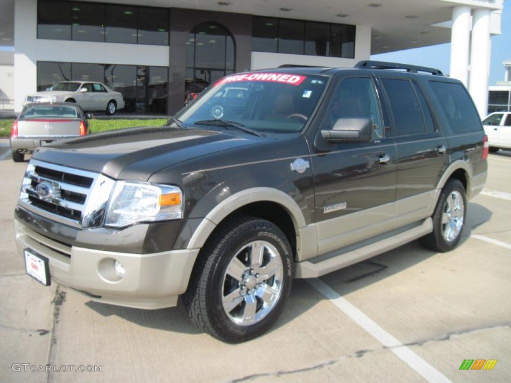 Stone Green Metallic Ford Expedition