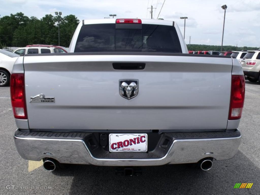 2011 Ram 1500 Big Horn Crew Cab - Bright Silver Metallic / Dark Slate Gray/Medium Graystone photo #7