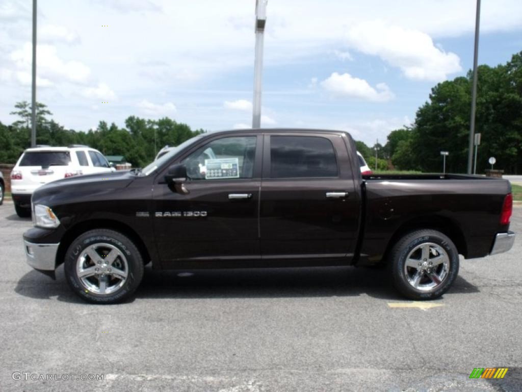 2011 Ram 1500 Big Horn Crew Cab - Rugged Brown Pearl / Light Pebble Beige/Bark Brown photo #5