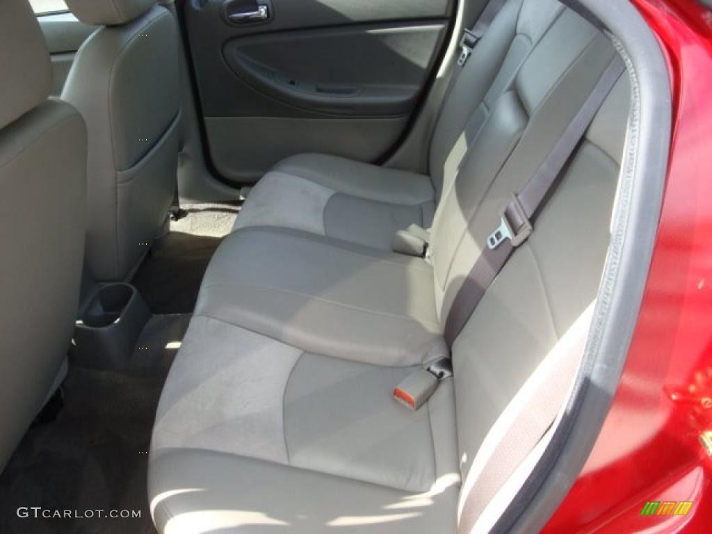 2004 Sebring Limited Sedan - Inferno Red Pearl / Taupe photo #19