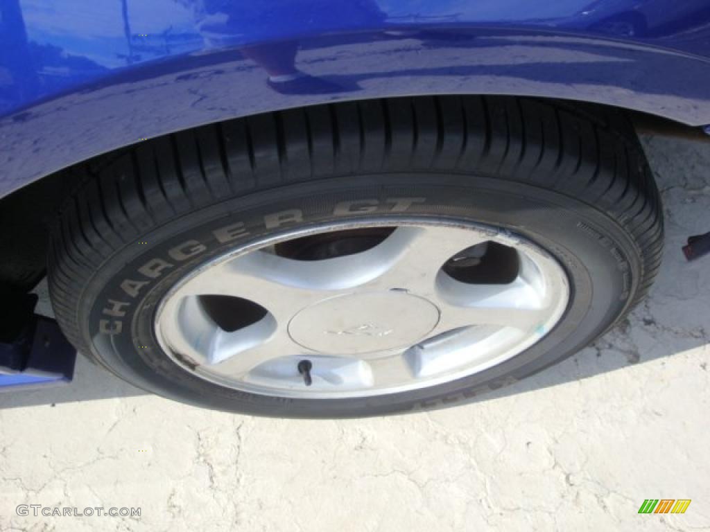 2004 Mustang V6 Coupe - Sonic Blue Metallic / Medium Graphite photo #10