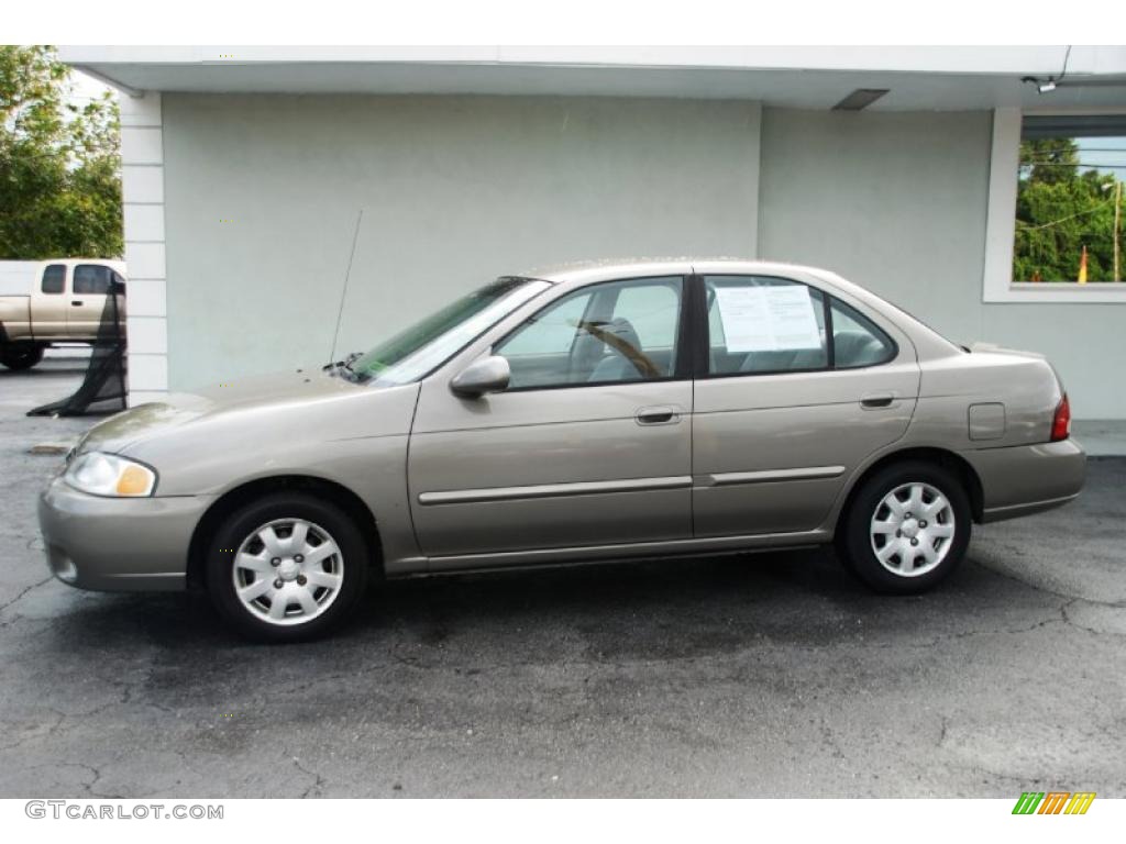 2002 Sentra GXE - Iced Cappuccino / Stone photo #1