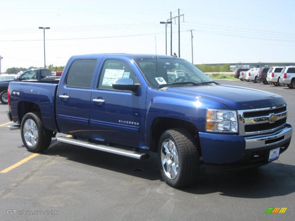 2010 Silverado 1500 LT Crew Cab 4x4 - Laser Blue Metallic / Light Titanium/Ebony photo #3