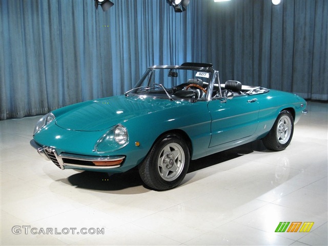 Green 1969 Alfa Romeo 1750 Spider Veloce Standard 1750 Spider Veloce Model Exterior Photo #348853