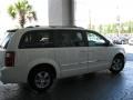 Stone White - Grand Caravan SXT Photo No. 6
