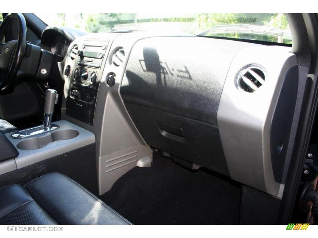 2004 F150 FX4 SuperCrew 4x4 - Black / Black photo #68