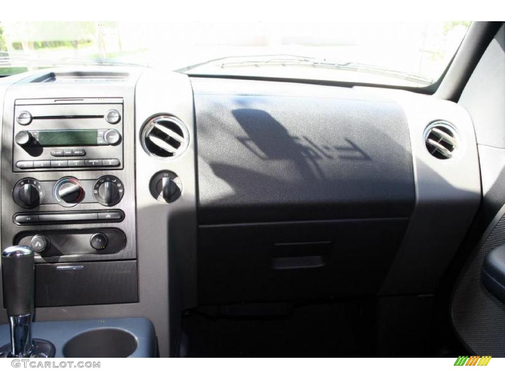 2004 F150 FX4 SuperCrew 4x4 - Black / Black photo #76
