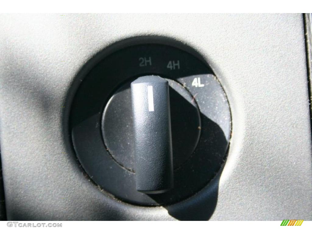 2004 F150 FX4 SuperCrew 4x4 - Black / Black photo #92