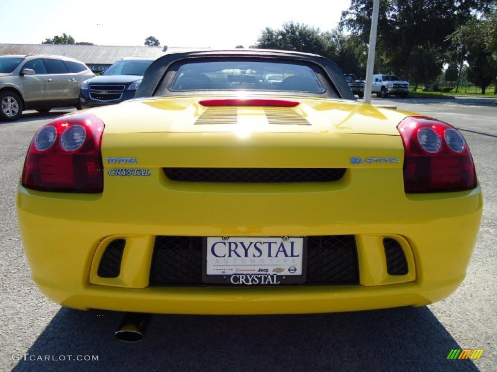 2004 MR2 Spyder Roadster - Solar Yellow / Black photo #8