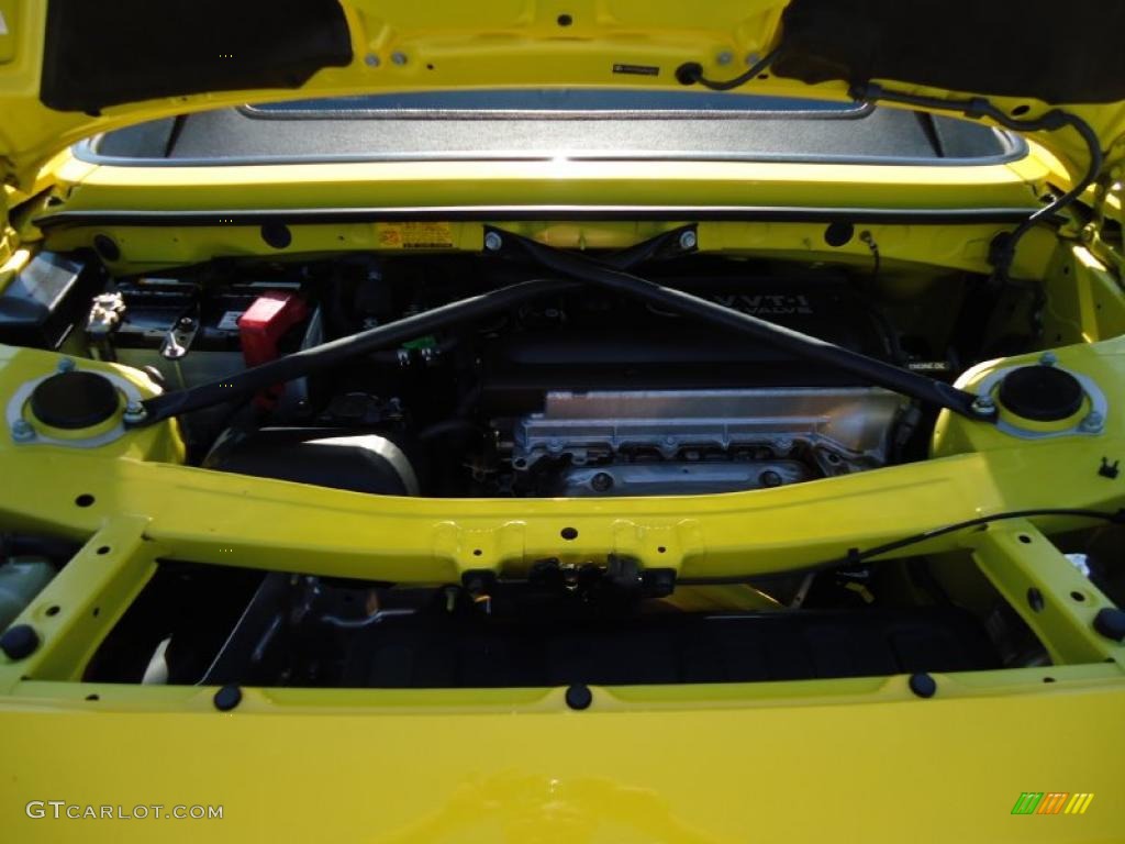 2004 MR2 Spyder Roadster - Solar Yellow / Black photo #24