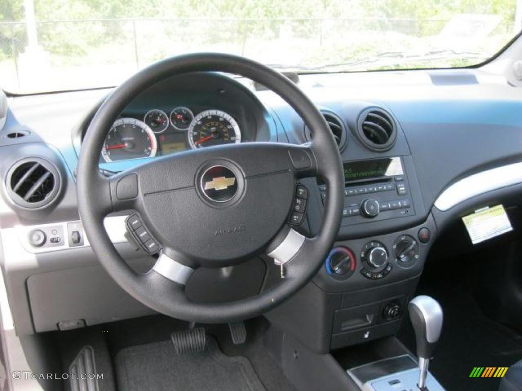 2010 Aveo LT Sedan - Black Granite / Charcoal photo #7