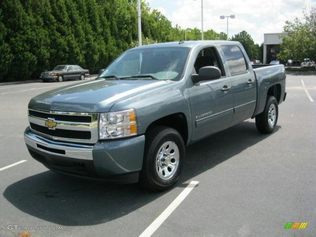 2010 Silverado 1500 LS Crew Cab - Blue Granite Metallic / Dark Titanium photo #4