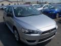 Apex Silver Metallic - Lancer DE Photo No. 11
