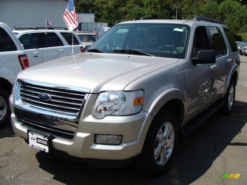 2008 Explorer XLT 4x4 - Silver Birch Metallic / Black/Stone photo #1