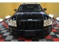 Black - Grand Cherokee Laredo 4x4 Photo No. 2