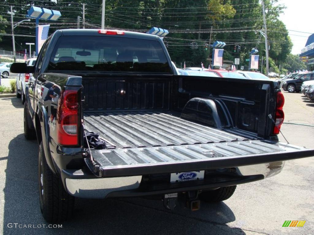 2004 Silverado 2500HD LS Crew Cab 4x4 - Dark Gray Metallic / Dark Charcoal photo #20