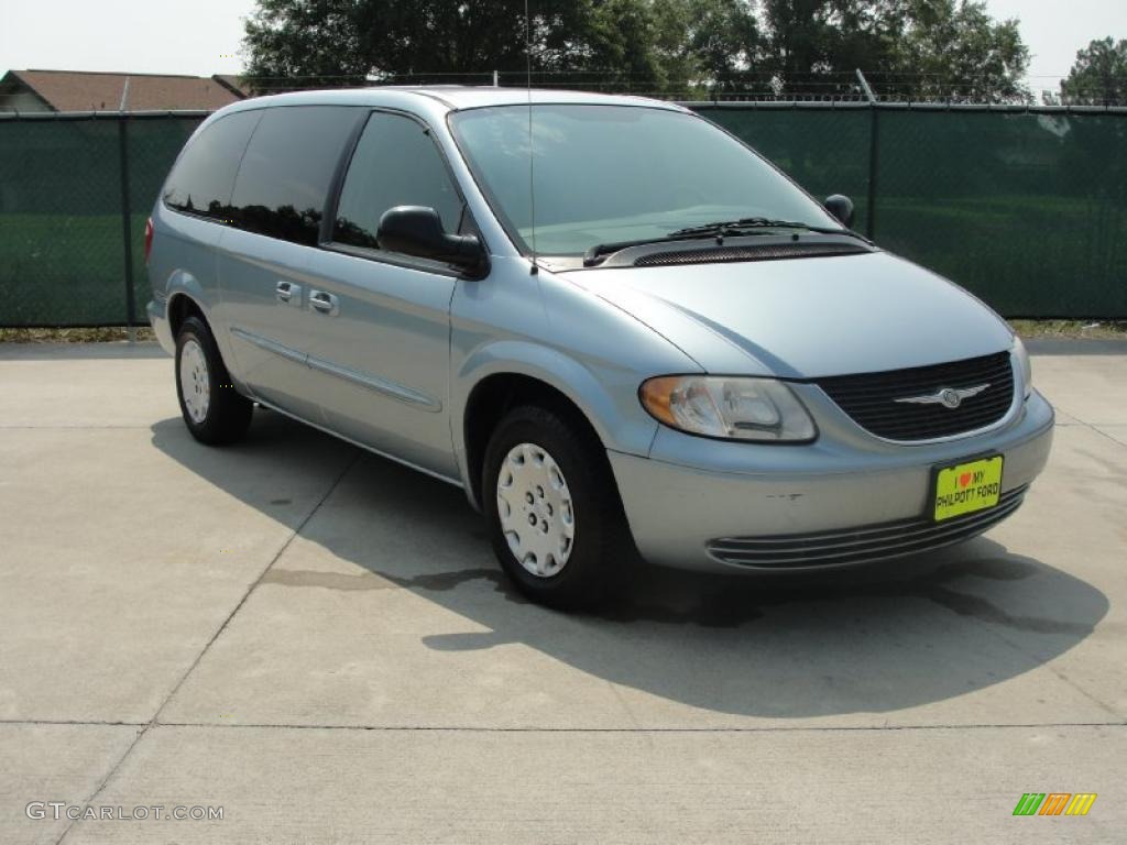 2003 Town & Country LX - Butane Blue Pearl / Taupe photo #1
