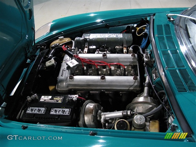 1969 Alfa Romeo 1750 Spider Veloce Standard 1750 Spider Veloce Model Engine Photos