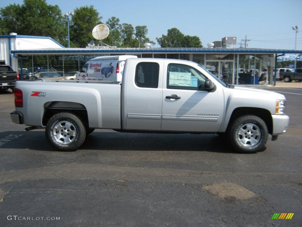 2011 Silverado 1500 LT Extended Cab 4x4 - Sheer Silver Metallic / Ebony photo #6