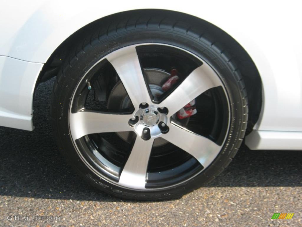 2005 Mustang GT Premium Coupe - Performance White / Red Leather photo #18