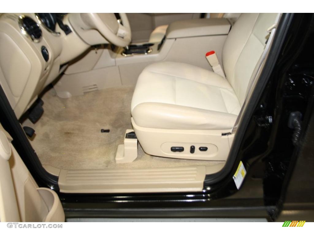 2008 Explorer XLT - Black / Camel photo #26
