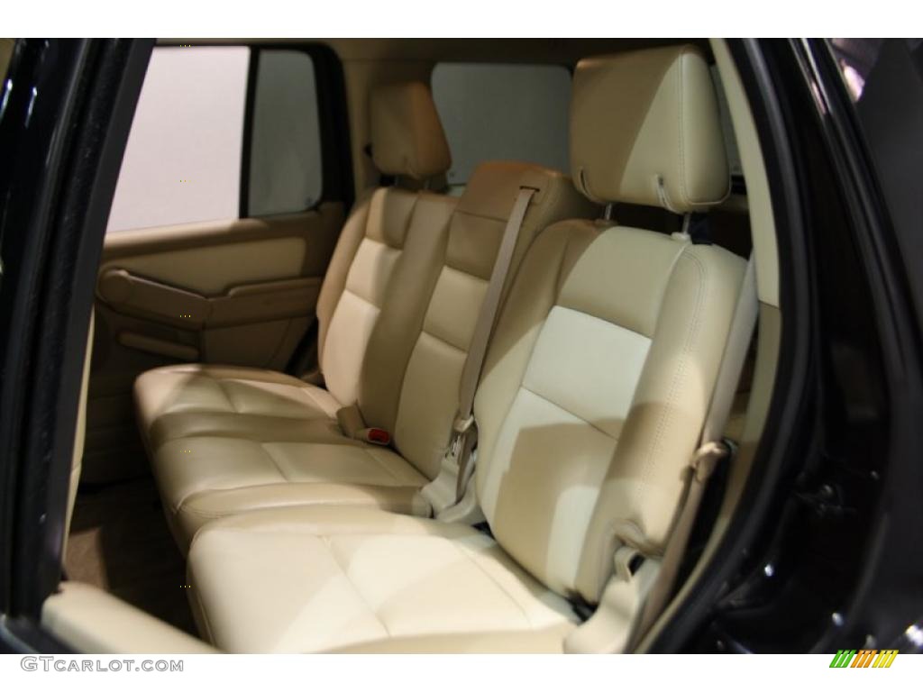 2008 Explorer XLT - Black / Camel photo #28