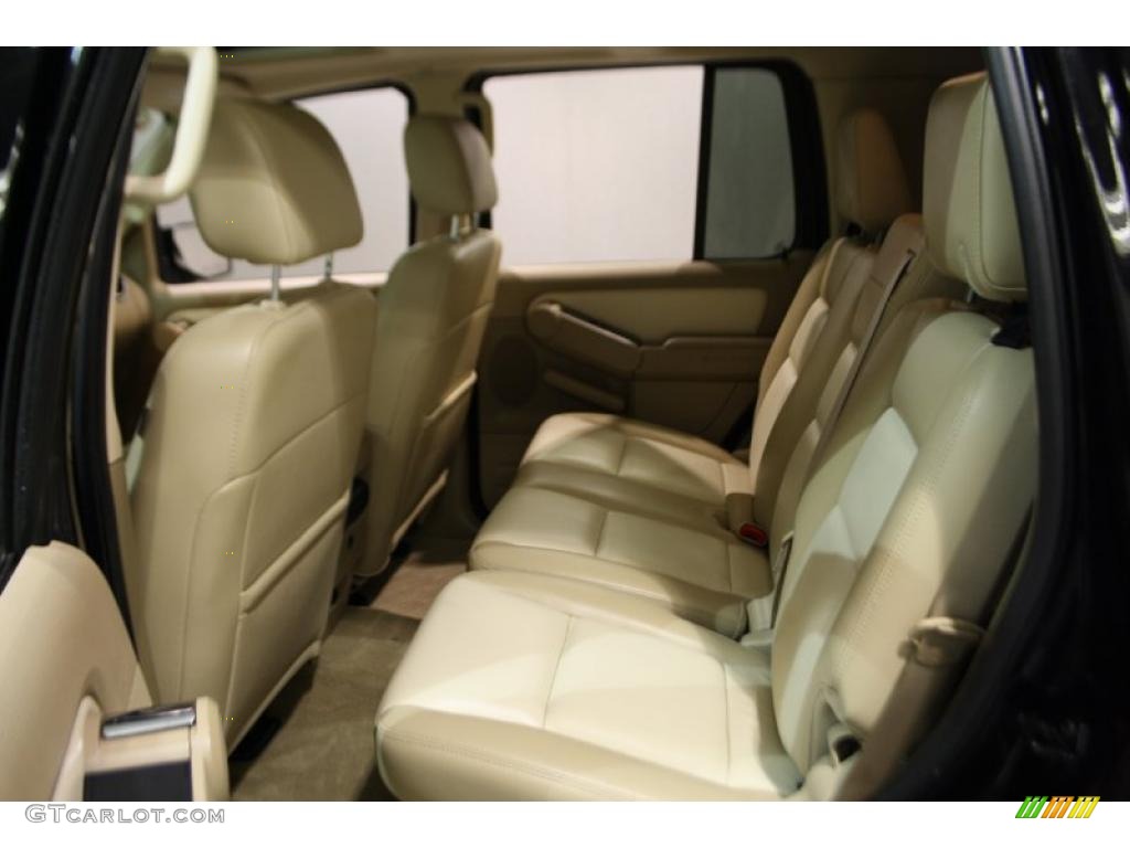2008 Explorer XLT - Black / Camel photo #29