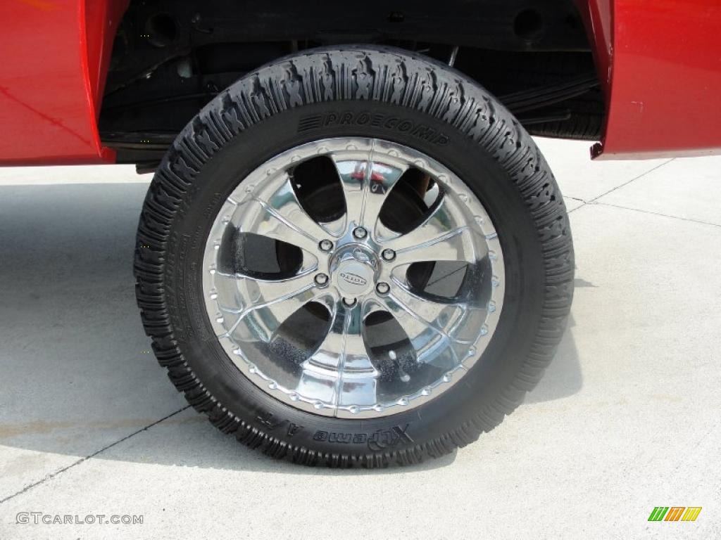 2007 Silverado 1500 LS Crew Cab 4x4 - Victory Red / Dark Titanium Gray photo #14