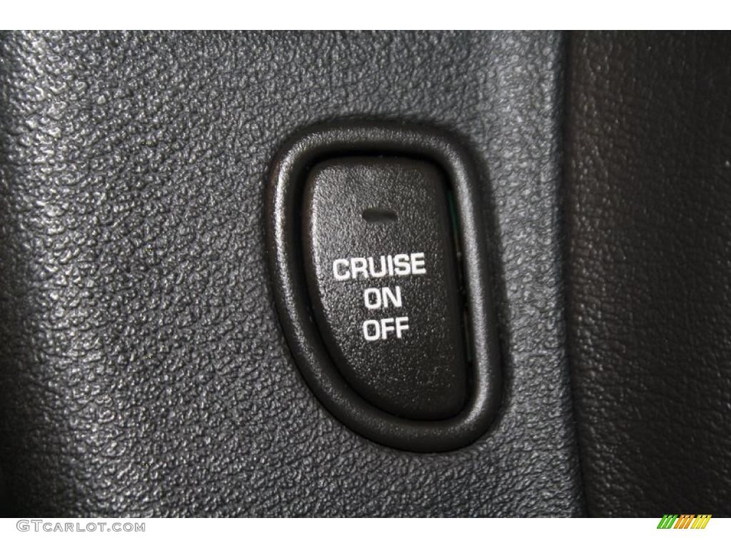 2003 VUE V6 AWD - Bright Blue / Gray photo #24